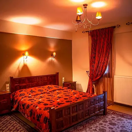 ホテル Andromeda Limni Plastira