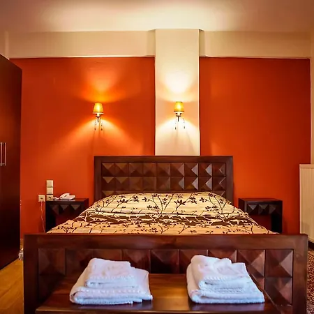 Andromeda Limni Plastira ホテル 3*