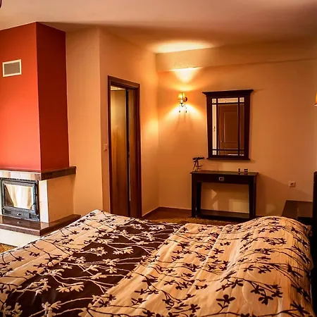 Andromeda Limni Plastira ホテル Koutsodímos